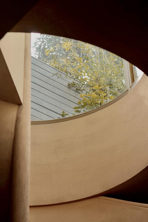 厦门侘寂风餐厅的独特设计